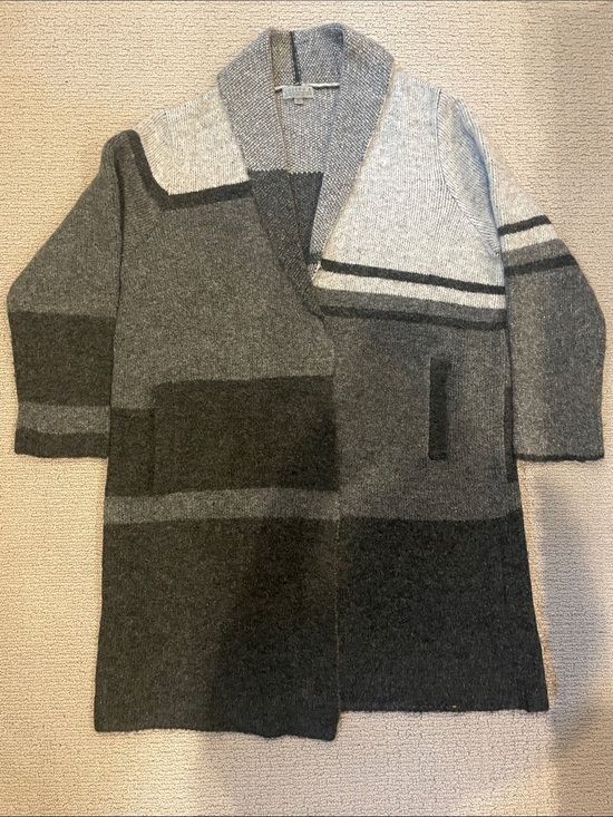Joseph Sweaters - Joseph A. Women’s Marled Gray Knit Shawl Cardigan